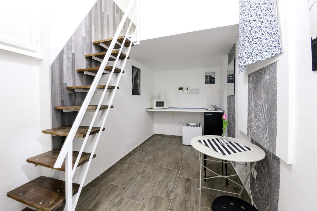 Rio'S Stylish Central Flats Βουδαπέστη Δωμάτιο φωτογραφία
